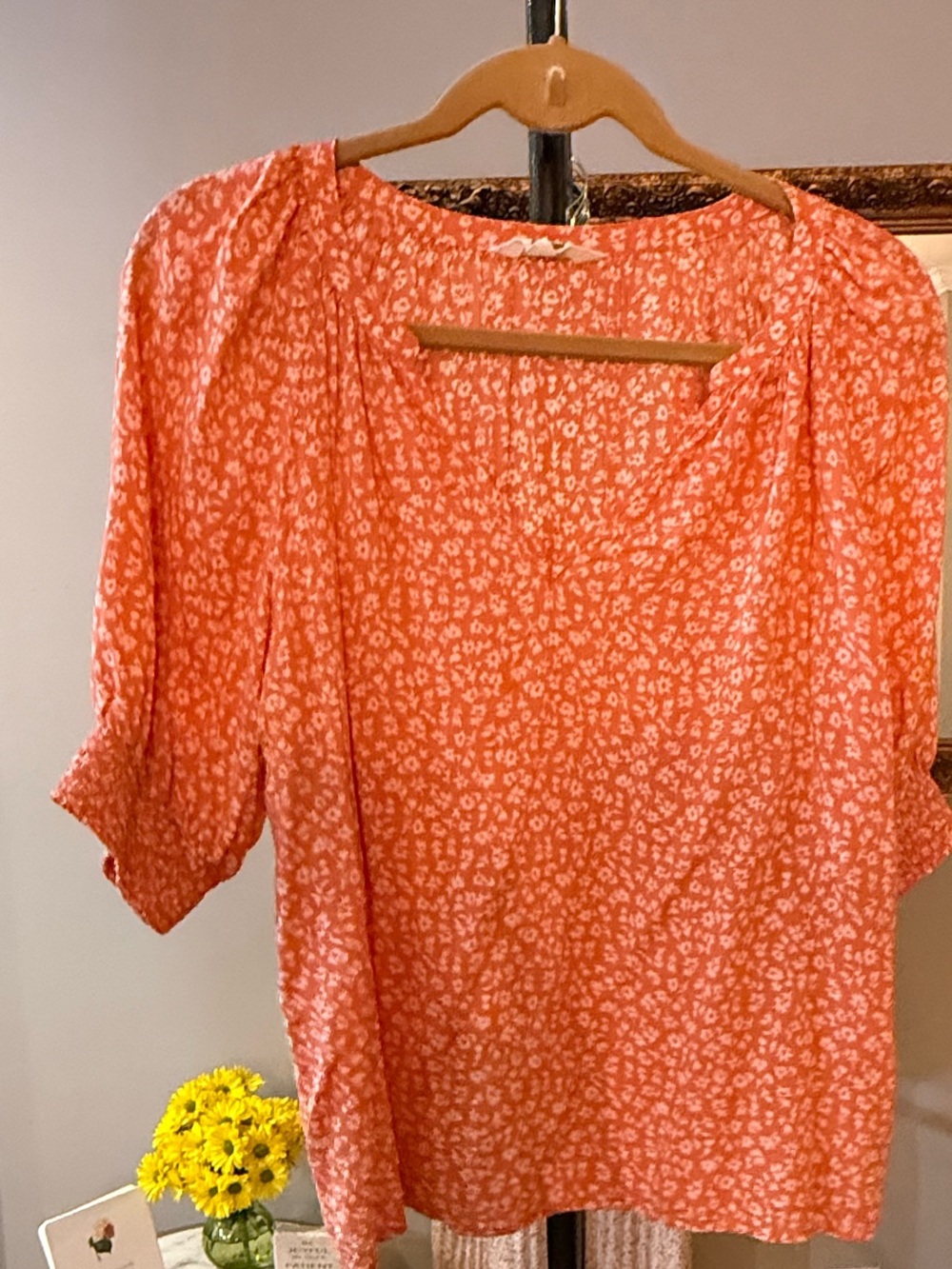 BB Dakota Coral Floral Scoop Neck Short Sleeve Blouse